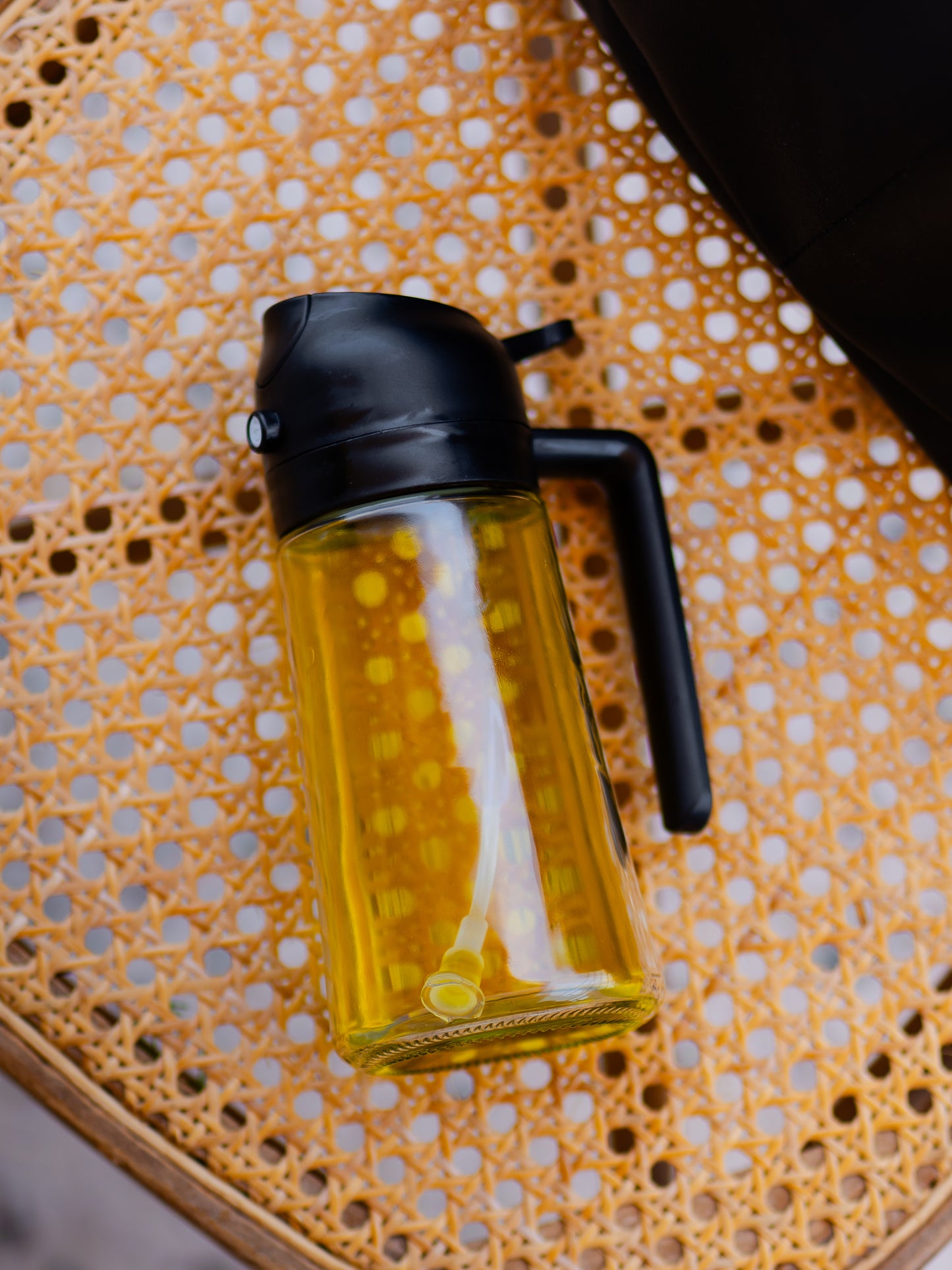 Spray and Drip Glass Bottle: The Ultimate 2-in-1 Bottle